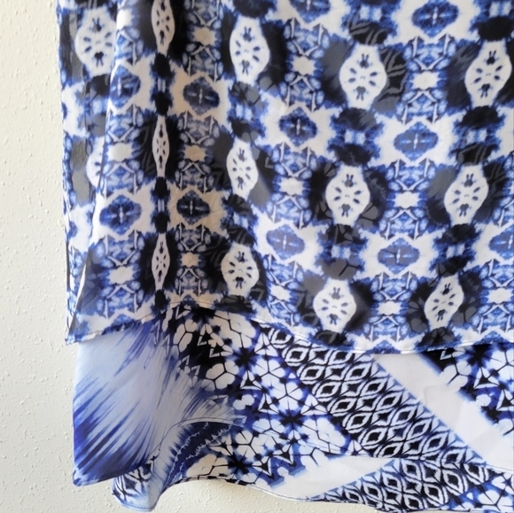 DANA BUCHMAN NWT Blue Shibori Tie Dye Chiffon Top Scarf Hem Modern Abstract  L - Picture 4 of 8